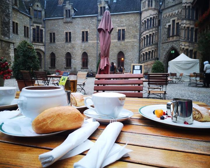 Schloss Restaurant Marienburg